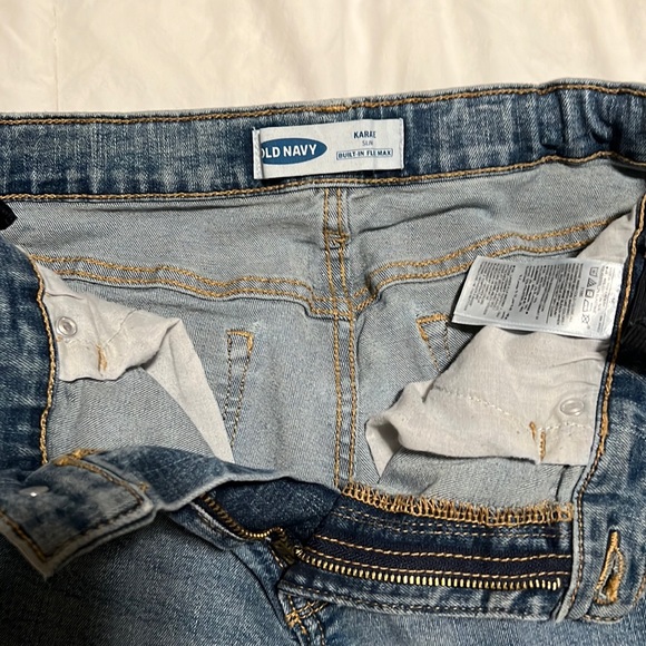 Old Navy Karate Slim built-in flex max jeans - Picture 6 of 6